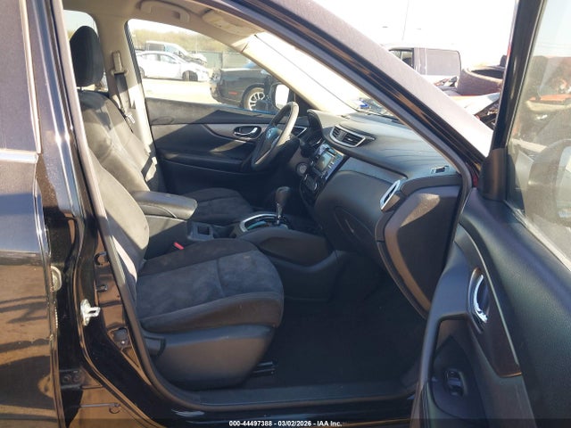 44497388 :رقم المزاد ، KNMAT2MT4FP503302 vin ، 2015 Nissan Rogue S مزاد بيع