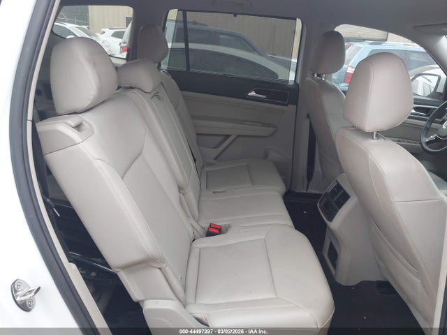 2019 Volkswagen Atlas 3.6l V6 Se W/technology R-line მანქანა იყიდება აუქციონზე, vin: 1V2YR2CA4KC622092, აუქციონის ნომერი: 44497397