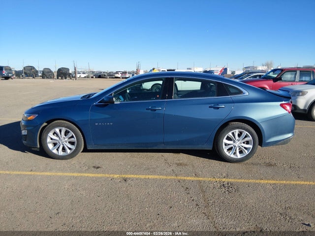 1G1ZD5ST1SF115456 Chevrolet Malibu Fwd 1lt