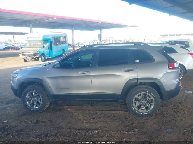 2019 Jeep Cherokee Trailhawk 4x4 მანქანა იყიდება აუქციონზე, vin: 1C4PJMBX8KD245248, აუქციონის ნომერი: 44497421