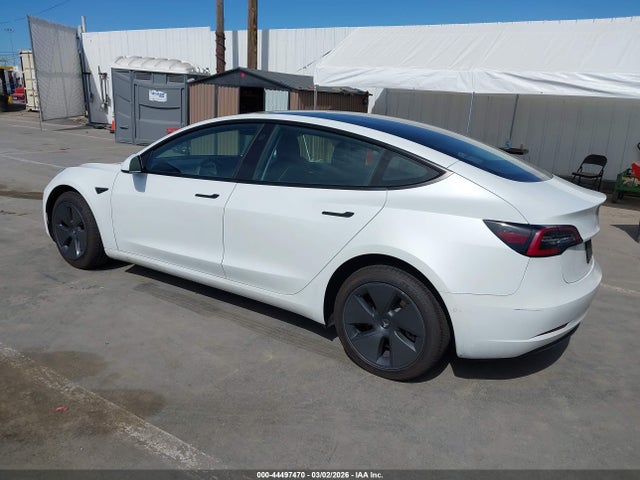 44497470 :رقم المزاد ، 5YJ3E1EB7NF330161 vin ، 2022 Tesla Model 3 Long Range Dual Motor All-wheel Drive مزاد بيع