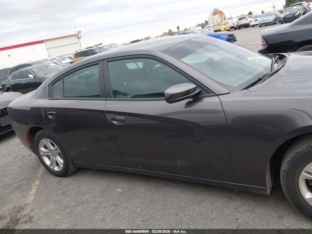 2C3CDXBG1LH100522 Dodge Charger Sxt Rwd