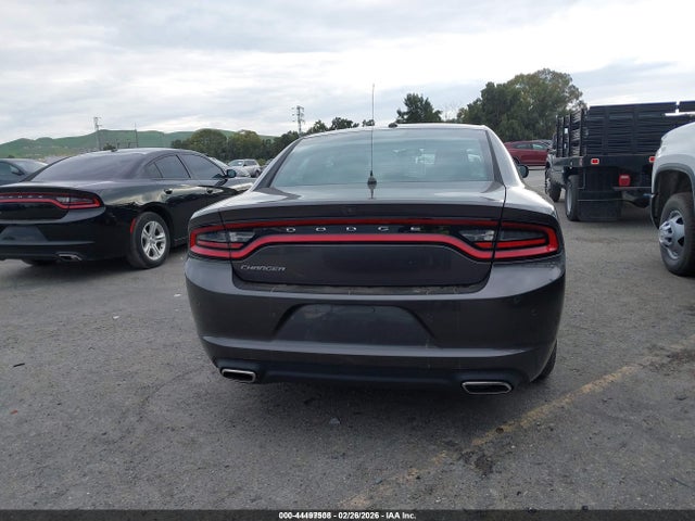 2C3CDXBG1LH100522 Dodge Charger Sxt Rwd