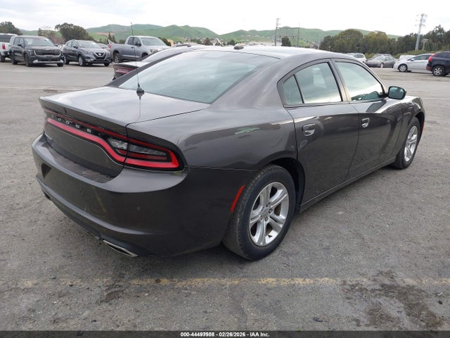 2C3CDXBG1LH100522 Dodge Charger Sxt Rwd