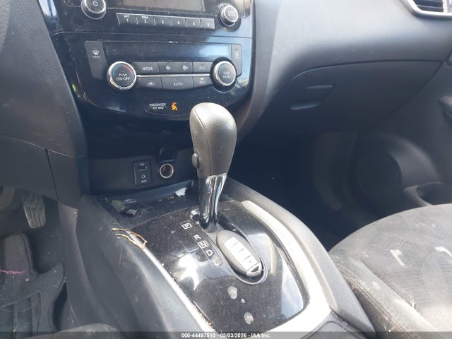 5N1AT2MT0GC862974 Nissan ROGUE SV