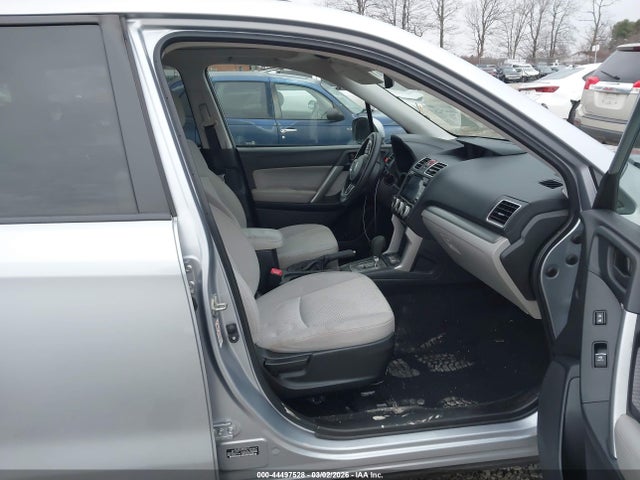2017 SUBARU FORESTER JF2SJAGC3HH553817 Photo 4