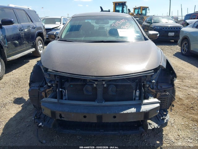 2014 Nissan Altima 2.5 Sl მანქანა იყიდება აუქციონზე, vin: 1N4AL3AP8EC106572, აუქციონის ნომერი: 44497529