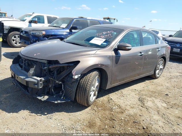 2014 Nissan Altima 2.5 Sl მანქანა იყიდება აუქციონზე, vin: 1N4AL3AP8EC106572, აუქციონის ნომერი: 44497529