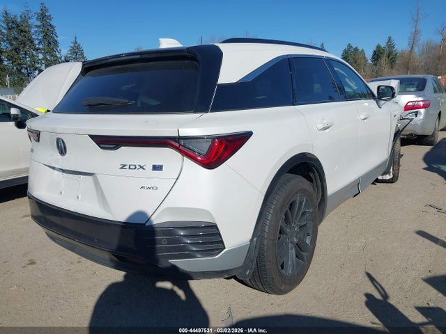 2024 ACURA ZDX 4W5KHNRL8RZ501175 Photo 3