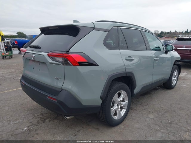 Toyota Rav4 Xle 2021 2T3W1RFV3MW113456 Image 4