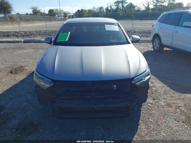 2022 Volkswagen Jetta 1.5t S მანქანა იყიდება აუქციონზე, vin: 3VWCM7BU1NM005591, აუქციონის ნომერი: 44497569