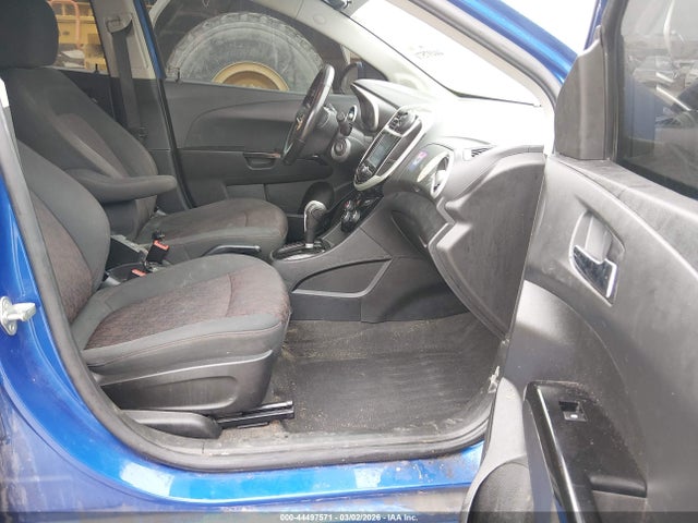 2017 CHEVROLET SONIC 1G1JD6SH0H4128637 Photo 4
