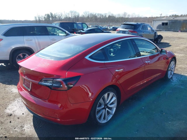 Продаж на аукціоні авто 2018 Tesla Model 3 Long Range/mid Range, vin: 5YJ3E1EA1JF163846, номер лоту: 44497573