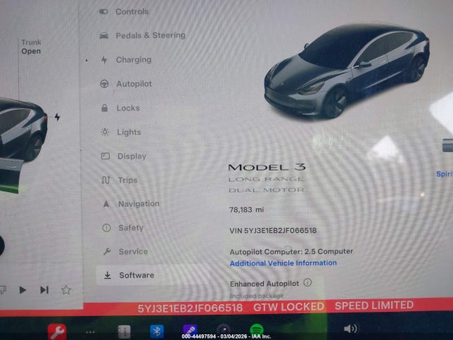 44497594 :رقم المزاد ، 5YJ3E1EB2JF066518 vin ، 2018 Tesla Model 3 Long Range/performance مزاد بيع