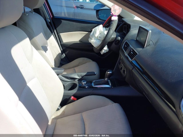 Продаж на аукціоні авто 2015 Mazda Mazda3 I Sport, vin: 3MZBM1U77FM175553, номер лоту: 44497595
