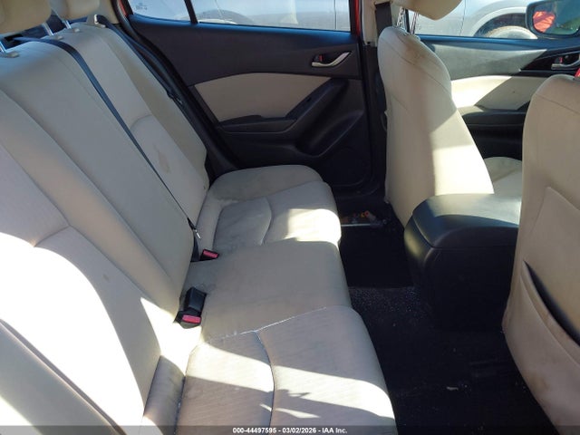 Продаж на аукціоні авто 2015 Mazda Mazda3 I Sport, vin: 3MZBM1U77FM175553, номер лоту: 44497595