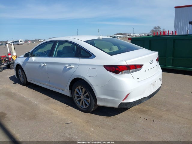 5NPE24AFXJH709064 Hyundai SONATA SE