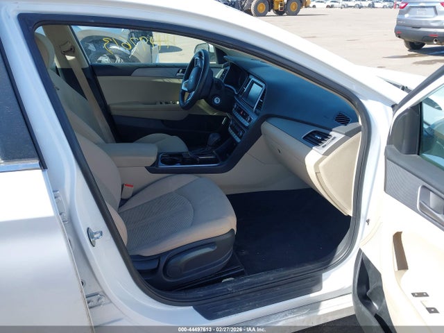 5NPE24AFXJH709064 Hyundai SONATA SE