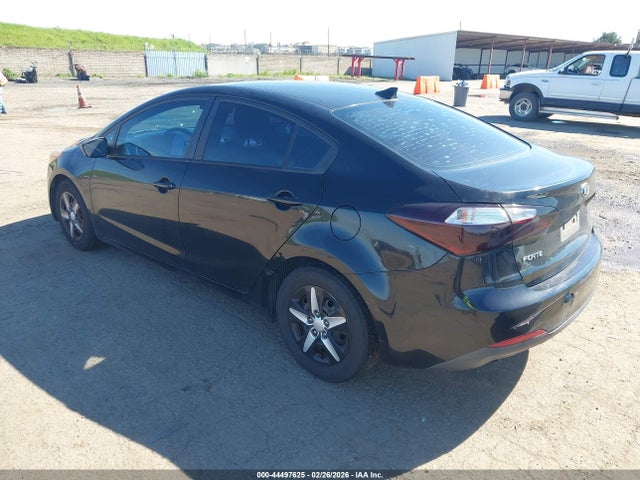 KIA FORTE LX 2015 KNAFK4A63F5425865 Image 3