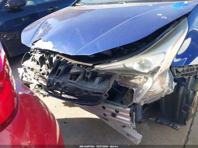 JTDKBRFU4G3520793 Toyota Prius Two