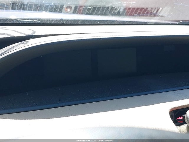 JTDKBRFU4G3520793 Toyota Prius Two
