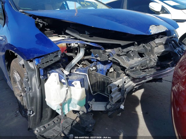 JTDKBRFU4G3520793 Toyota Prius Two