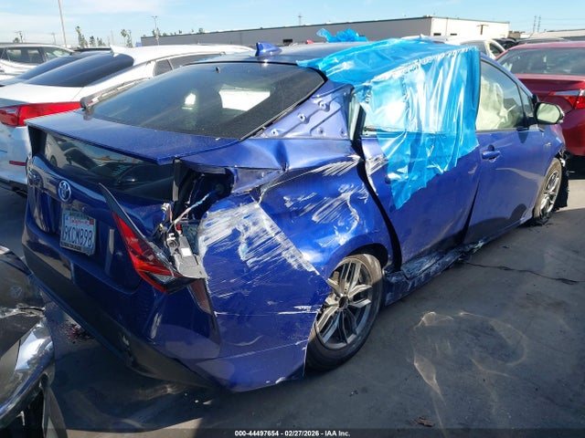JTDKBRFU4G3520793 Toyota Prius Two