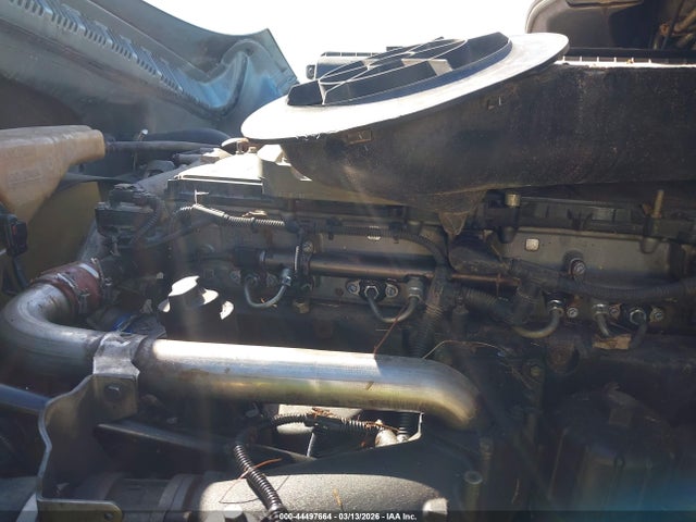 Продажа на аукционе авто 2012 Freightliner Cascadia 125, vin: 1FUJGLDR1CSBM9466, номер лота: 44497664