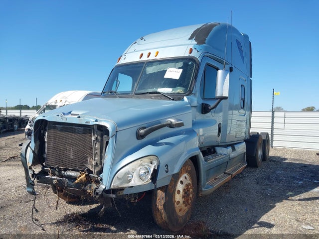 Продажа на аукционе авто 2012 Freightliner Cascadia 125, vin: 1FUJGLDR1CSBM9466, номер лота: 44497664