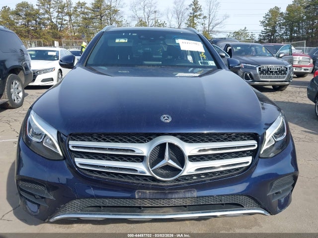 44497702 :رقم المزاد ، WDC0G4KB6JV071459 vin ، 2018 Mercedes-benz Glc 300 4matic مزاد بيع
