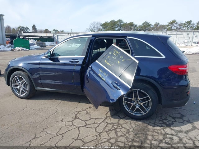 44497702 :رقم المزاد ، WDC0G4KB6JV071459 vin ، 2018 Mercedes-benz Glc 300 4matic مزاد بيع