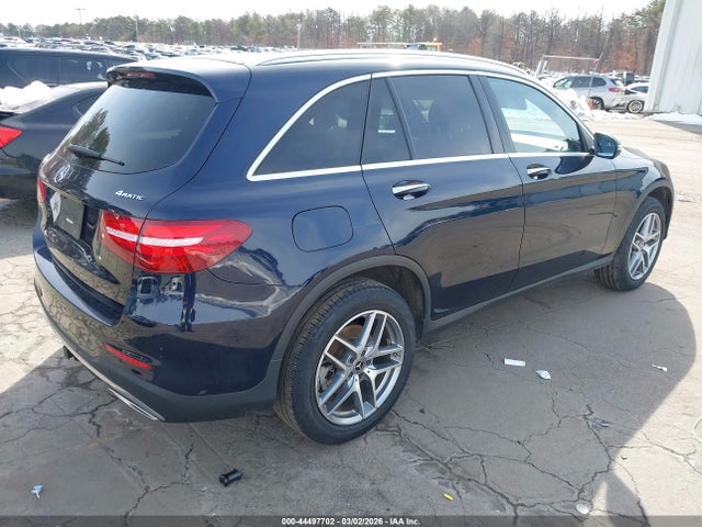 44497702 :رقم المزاد ، WDC0G4KB6JV071459 vin ، 2018 Mercedes-benz Glc 300 4matic مزاد بيع