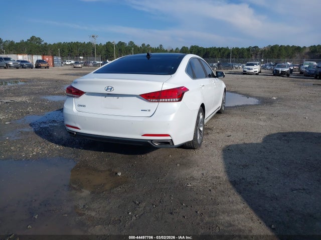 2015 Hyundai Genesis 3.8 მანქანა იყიდება აუქციონზე, vin: KMHGN4JE2FU101944, აუქციონის ნომერი: 44497706