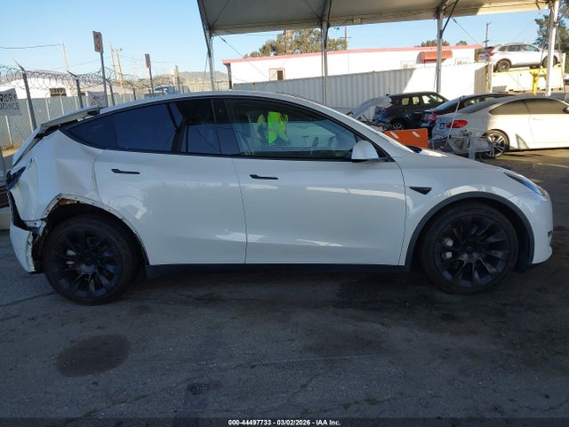 5YJYGDEE1MF233080 Tesla Model Y Long Range Dual Motor All-wheel Drive
