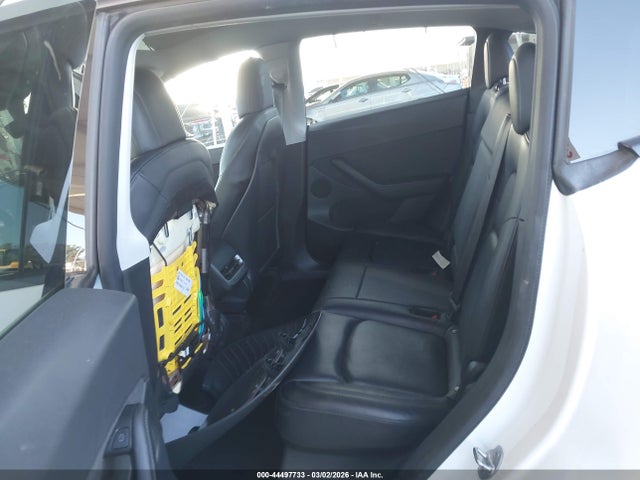 2021 TESLA MODEL Y 5YJYGDEE1MF233080 Photo 7