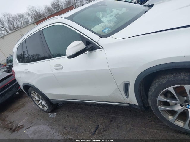 Продажа на аукционе авто 2019 Bmw X5 Xdrive40i, vin: 5UXCR6C55KLL12621, номер лота: 44497738