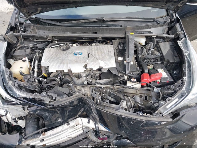 JTDKARFU0J3059120 Toyota Prius Three Touring
