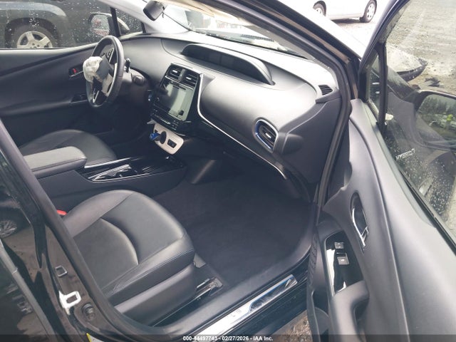 JTDKARFU0J3059120 Toyota Prius Three Touring