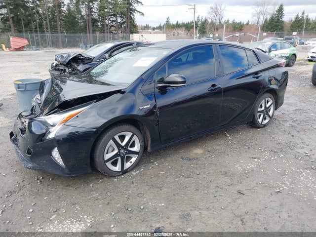 JTDKARFU0J3059120 Toyota Prius Three Touring