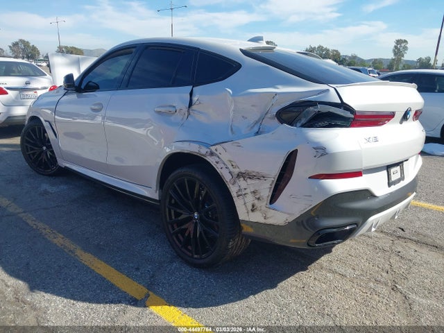 Продаж на аукціоні авто 2022 Bmw X6 Xdrive40i, vin: 5UXCY6C06N9M73245, номер лоту: 44497764