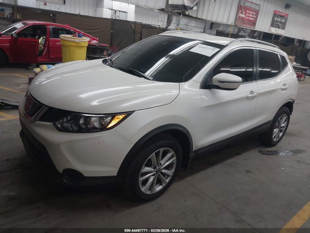 JN1BJ1CR1KW332456 Nissan Rogue Sport Sv