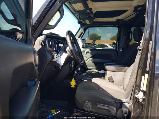 1C4HJXDNXKW682836 Jeep Wrangler Unlimited Sport S 4x4