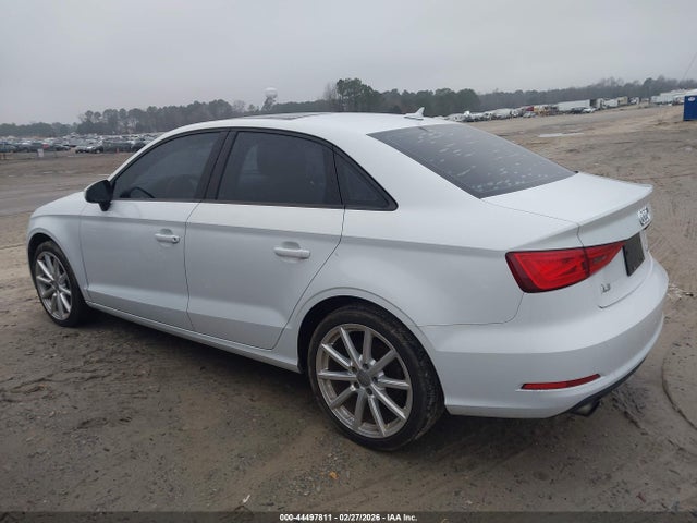 44497811 :رقم المزاد ، WAUBFGFF4F1012468 vin ، 2015 Audi A3 2.0t Premium مزاد بيع