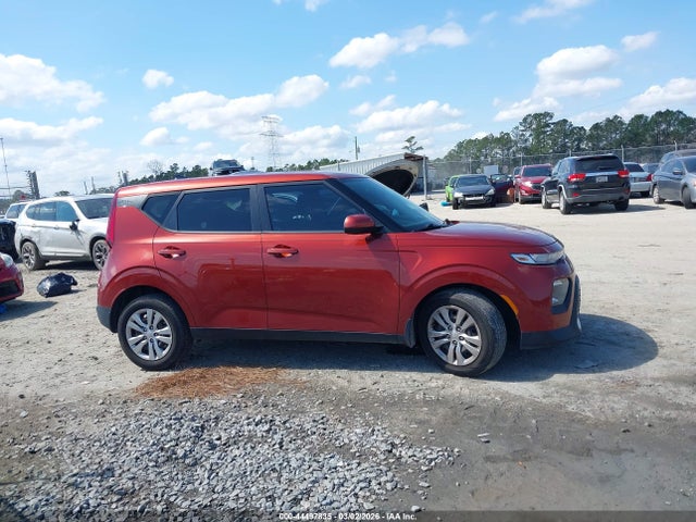 KNDJ23AU6M7756933 KIA SOUL LX