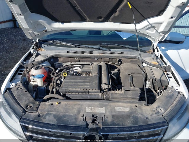 3VW2B7AJ8HM347584 Volkswagen Jetta 1.4t S