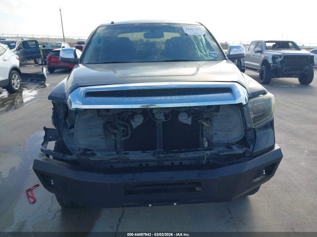 5TFFY5F15EX172801 Toyota Tundra Limited 5.7l V8