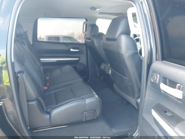 5TFFY5F15EX172801 Toyota Tundra Limited 5.7l V8