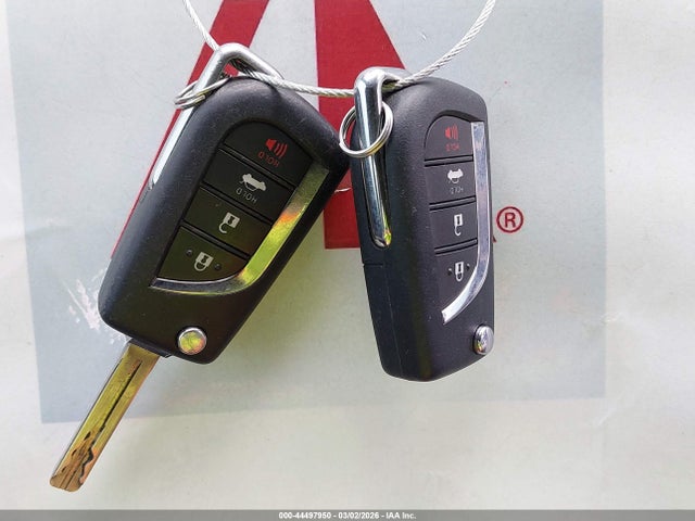 44497950 :رقم المزاد ، 4T1C11AKXPU161745 vin ، 2023 Toyota Camry Le مزاد بيع