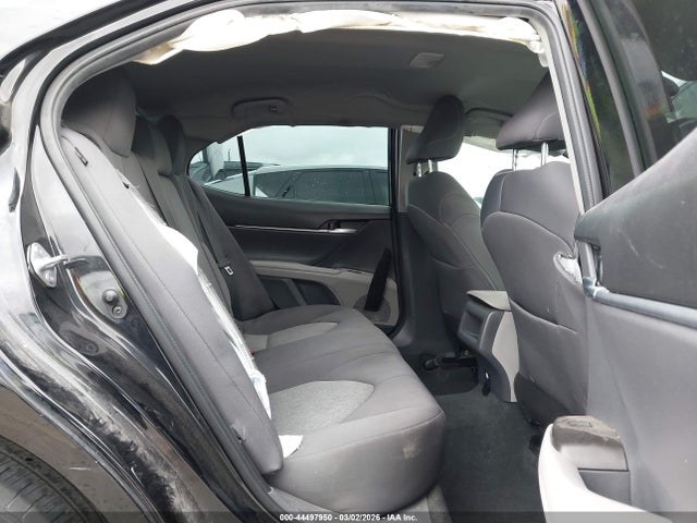 44497950 :رقم المزاد ، 4T1C11AKXPU161745 vin ، 2023 Toyota Camry Le مزاد بيع