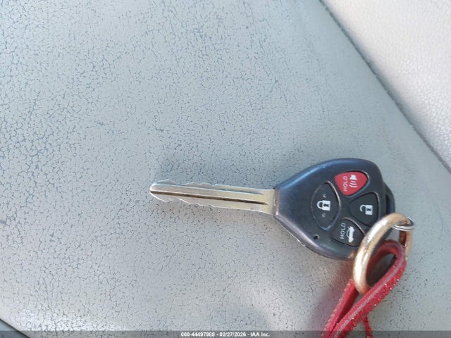 44497988 :رقم المزاد ، 4T4BF3EKXBR171273 vin ، 2011 Toyota Camry Le مزاد بيع